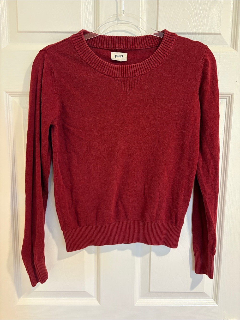Pact Women's Crewneck Sweater in Burgundy